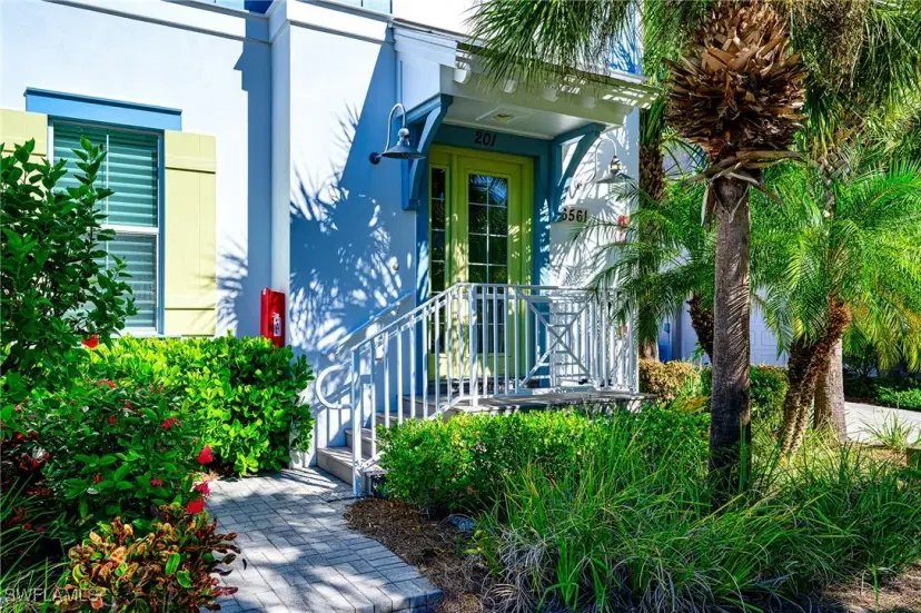 Picture of 6561 Dominica Dr 8-201, Naples FL 34113