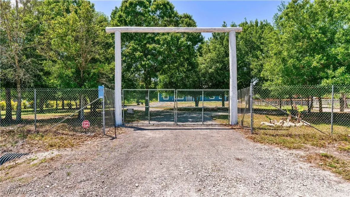 Picture of 630 & 640 N Willow St, Montura Ranches, FL 33440