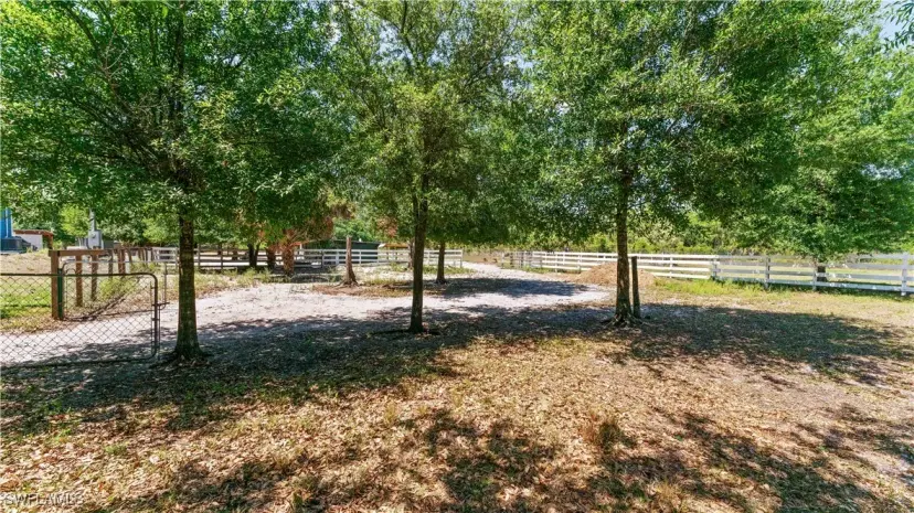 Picture of 630 & 640 N Willow St, Montura Ranches FL 33440