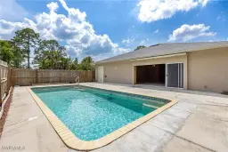 Picture of 912 Magnolia Ave, Lehigh Acres, FL 33972