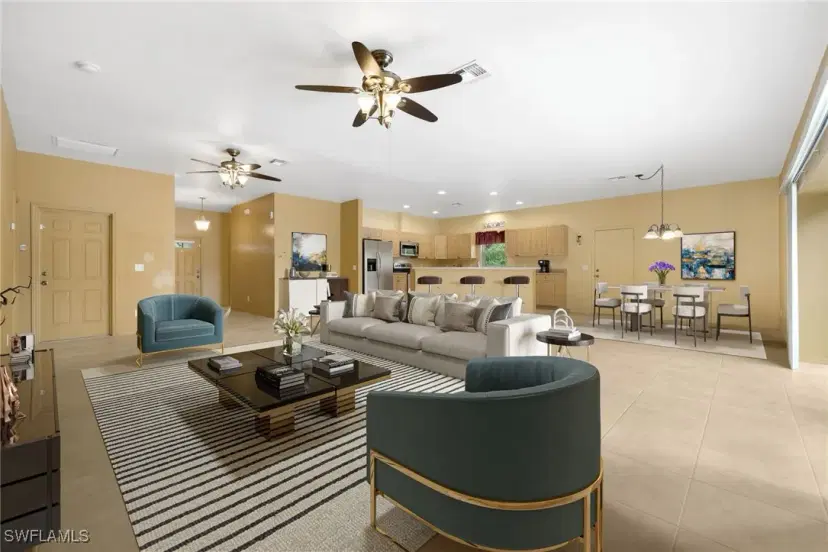 Picture of 912 Magnolia Ave, Lehigh Acres FL 33972