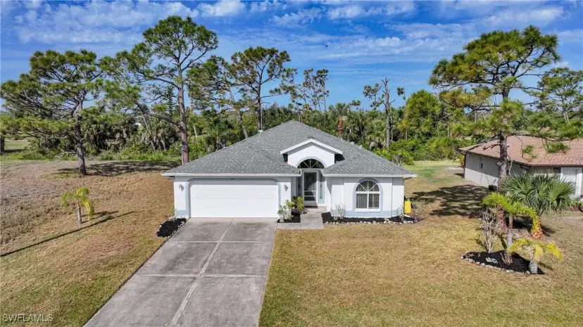 Picture of 43 Pinehurst Pl, Rotonda West FL 33947
