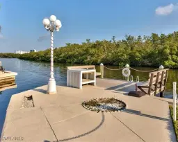Picture of 777 Walkerbilt Rd 34, Naples, FL 34110