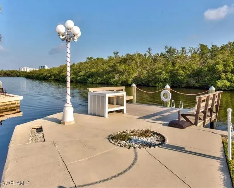 Picture of 777 Walkerbilt Rd 34, Naples FL 34110
