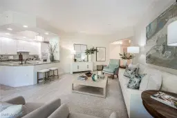 Picture of 705 10Th St S 204, Naples, FL 34102