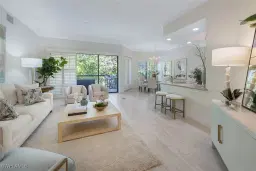 Picture of 705 10Th St S 204, Naples, FL 34102