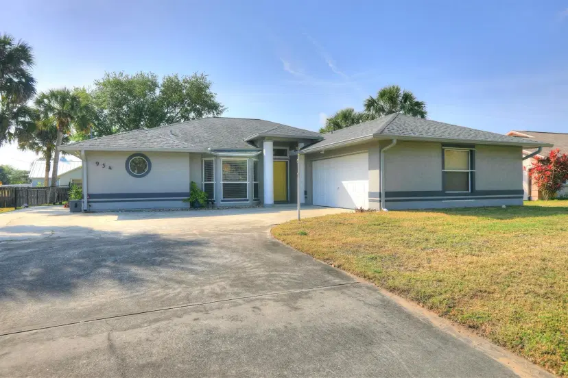 Picture of 954 Crown Street, Sebastian FL 32958