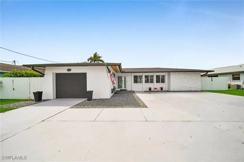 Picture of 3816 SE 15Th Pl, Cape Coral FL 33904