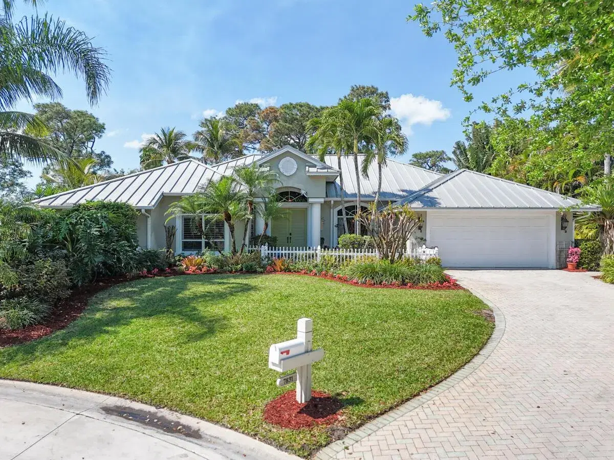 Picture of 7831 SE Windjammer Way, Hobe Sound, FL 33455