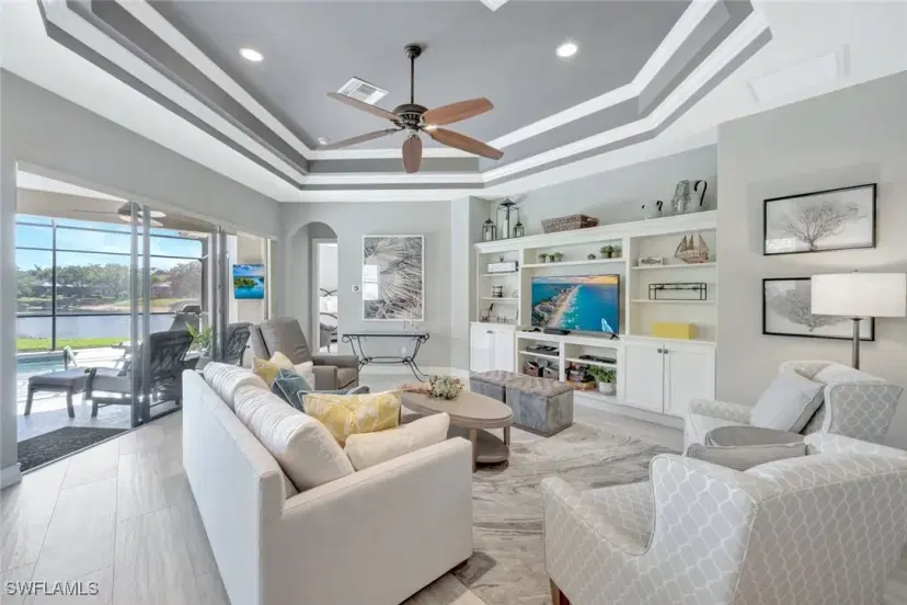 Picture of 1445 Serrano Cir, Naples FL 34105