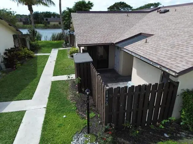 Picture of 1403 Waterview Circle, Palm Springs FL 33461
