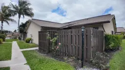 Picture of 1403 Waterview Circle, Palm Springs, FL 33461