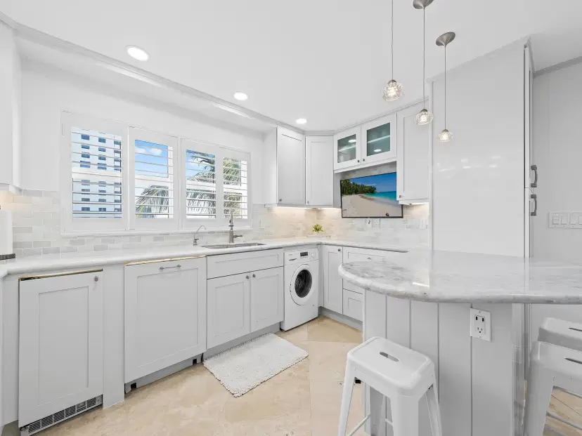 Picture of 3224 S Ocean Boulevard 516-B, Highland Beach FL 33487