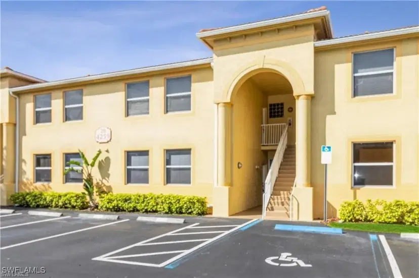 Picture of 4259 Bellasol Cir 2012, Fort Myers FL 33916