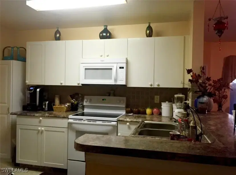Picture of 4259 Bellasol Cir 2012, Fort Myers FL 33916