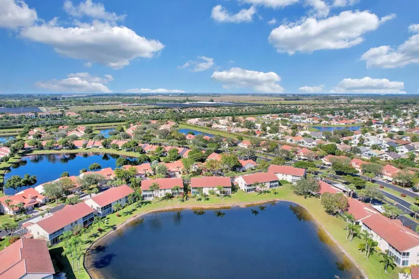 Picture of 14356 Emerald Lake Drive 3, Delray Beach FL 33446