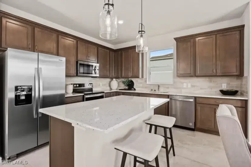 Picture of 612 Lakeside Oasis, Lehigh Acres FL 33936