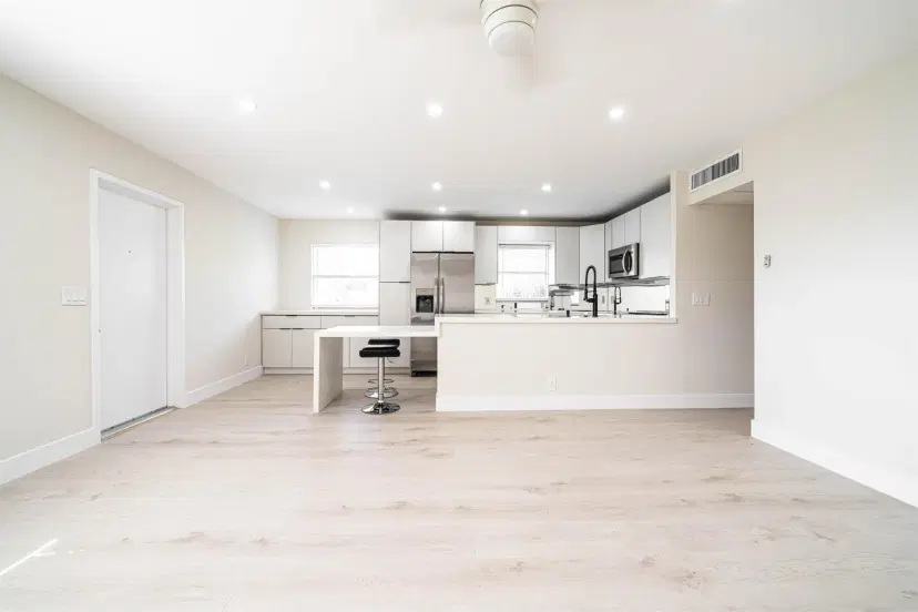Picture of 653 Monaco N, Delray Beach FL 33446
