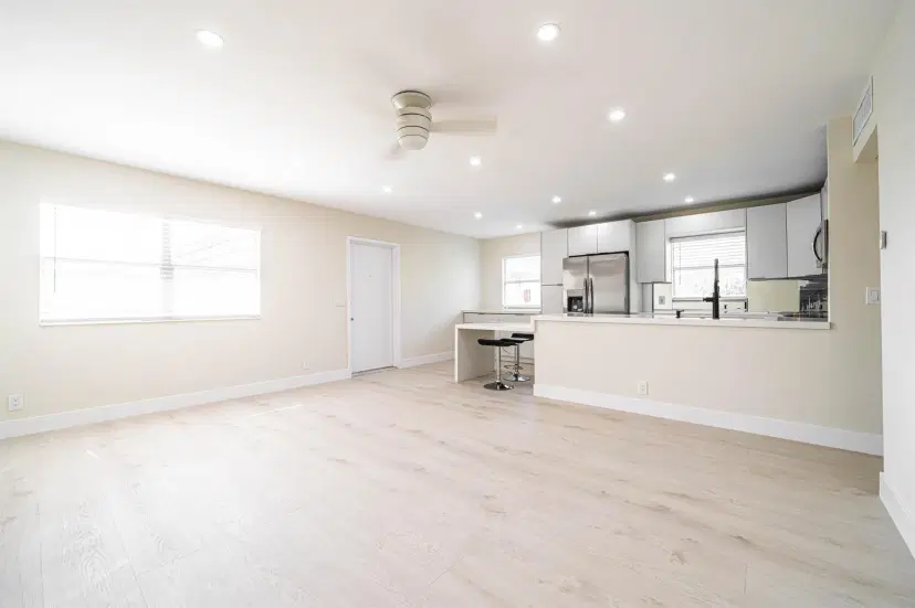 Picture of 653 Monaco N, Delray Beach FL 33446