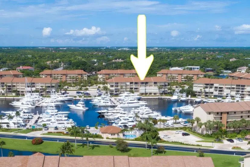 Picture of 2501 Marina Isle Way 403, Jupiter FL 33477