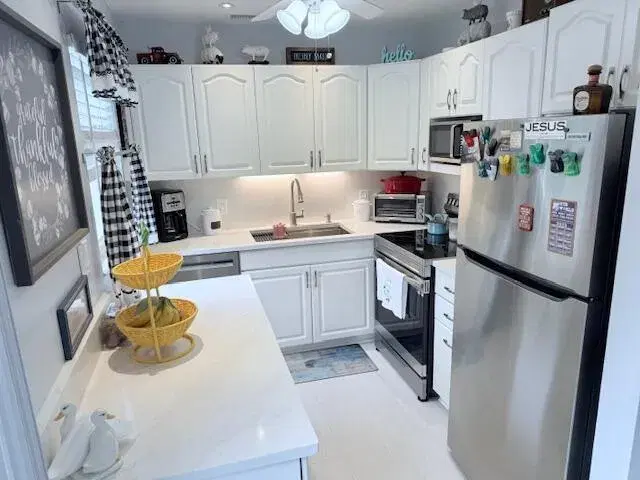 Picture of 64 Oakridge E, Deerfield Beach, FL 33442