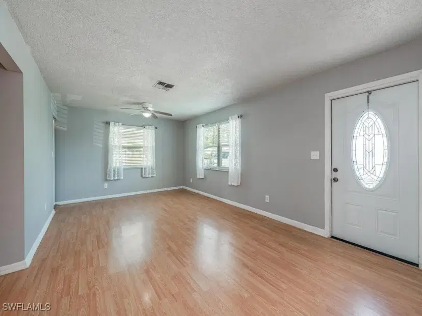 Picture of 8 Desert Candle Cir, Lehigh Acres FL 33936
