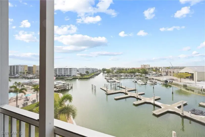 Picture of 150 Lenell Rd 402, Fort Myers Beach FL 33931