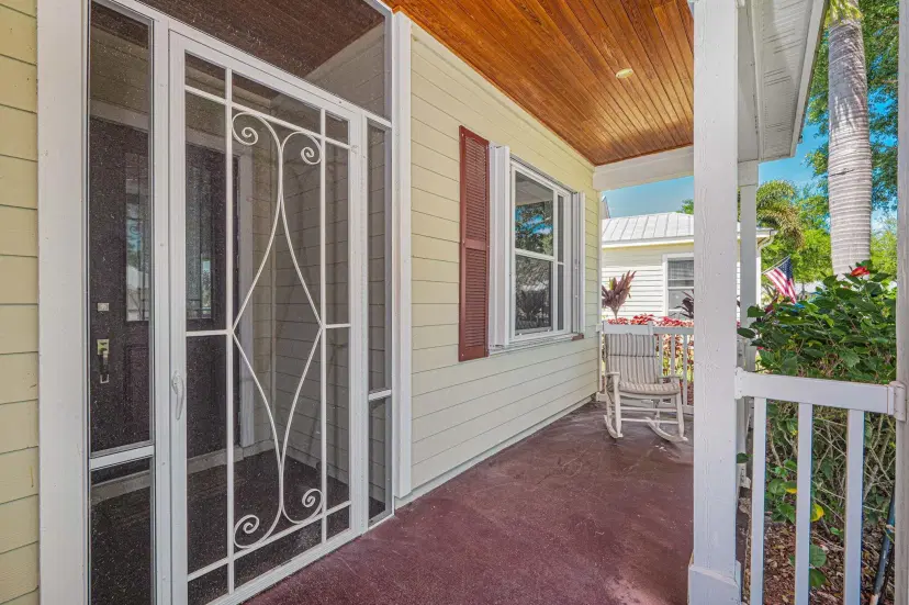 Picture of 543 NE Canoe Park Circle, Port St Lucie FL 34983
