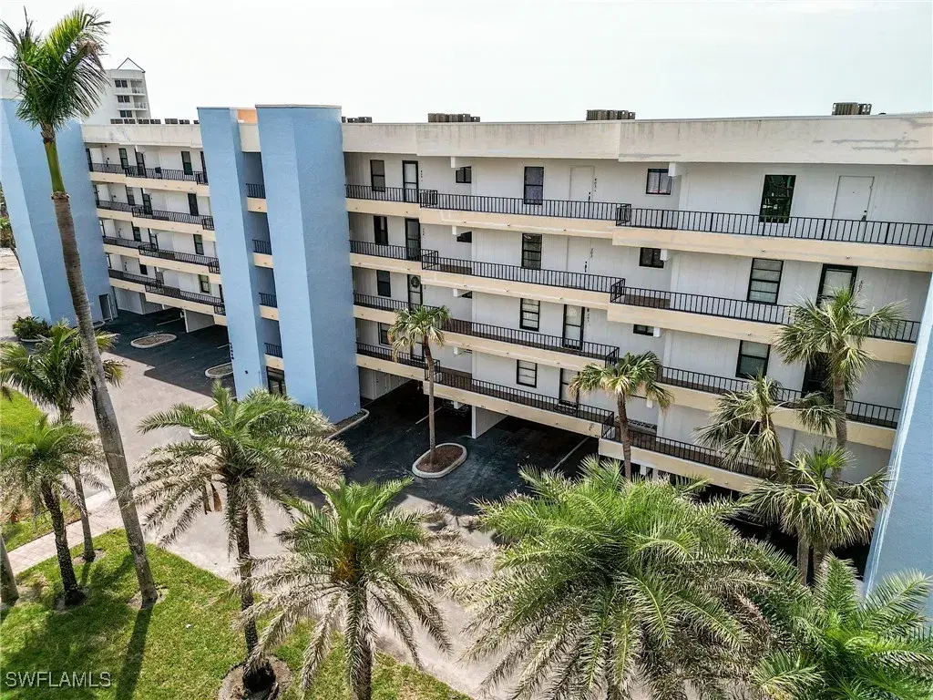 Picture of 15010 Punta Rassa Rd 104, Fort Myers, FL 33908