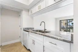 Picture of 200 Lenell Rd 211, Fort Myers Beach, FL 33931