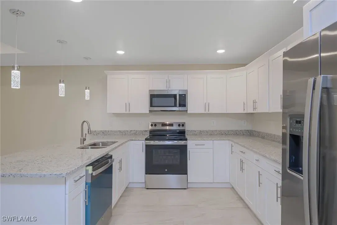 Picture of 2732 Blake St, Fort Myers, FL 33916