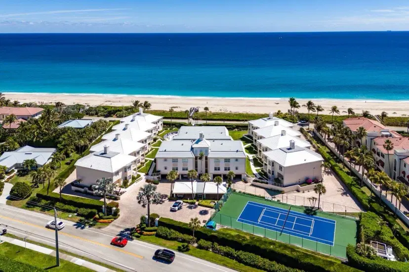 Picture of 5900 Old Ocean Boulevard C8, Ocean Ridge FL 33435