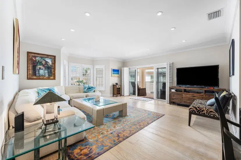 Picture of 5900 Old Ocean Boulevard C8, Ocean Ridge FL 33435