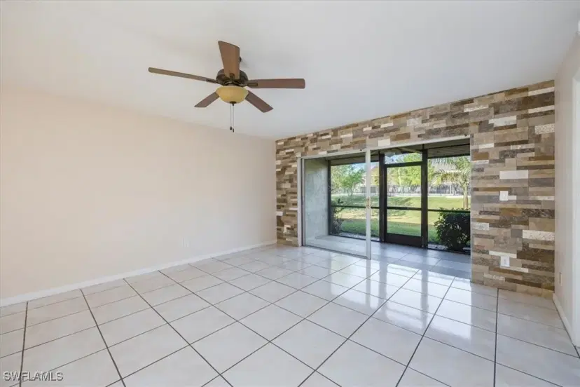 Picture of 5697 Rattlesnake Hammock Rd C-105, Naples FL 34113