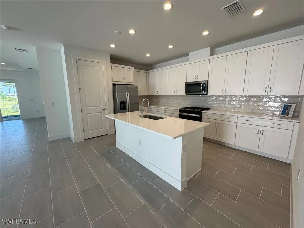 Picture of 44323 Panther Dr, Punta Gorda, FL 33982