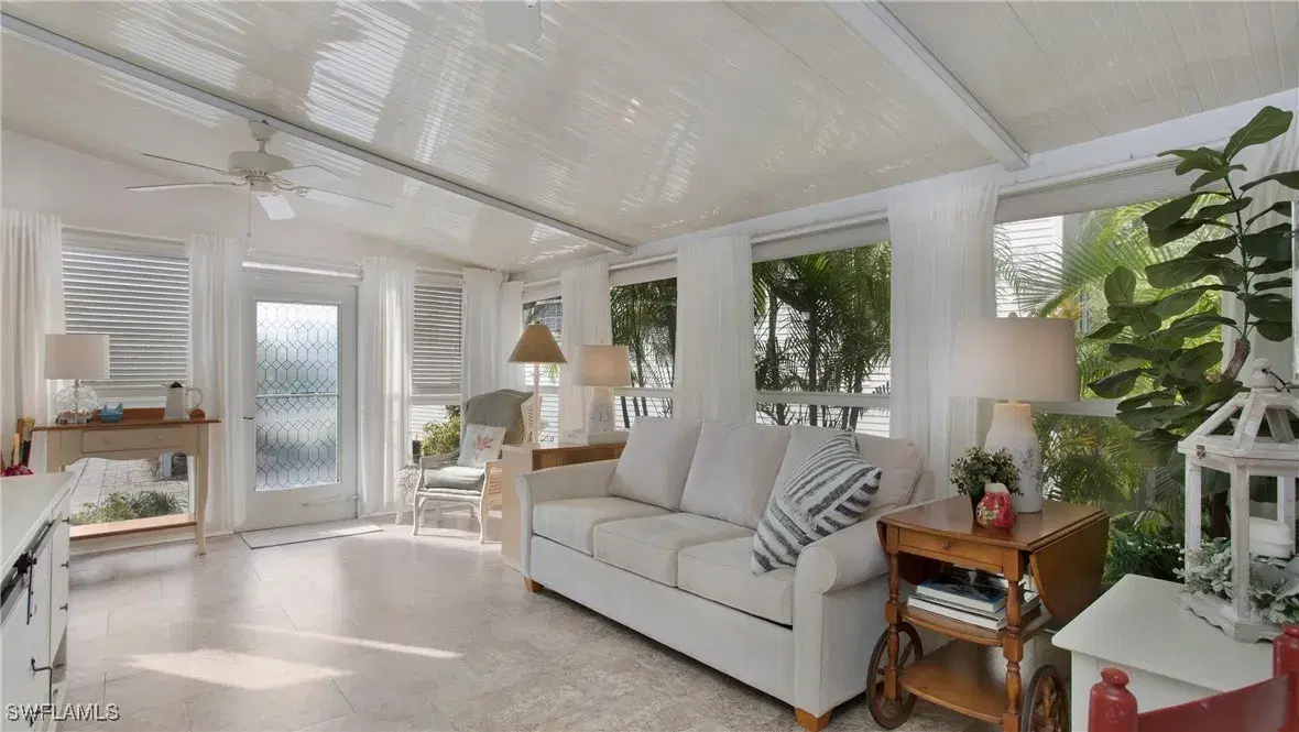 Picture of 10713 Roseate Spoonbill Cir, Estero, FL 33928