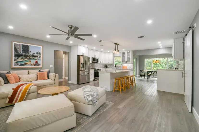 Picture of 400 Tequesta Drive, Tequesta FL 33469