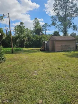 Picture of 2012 Abbott Ave, Alva, FL 33920