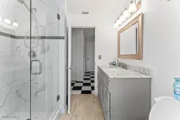 Picture of 4419 Lakewood Blvd, Naples, FL 34112