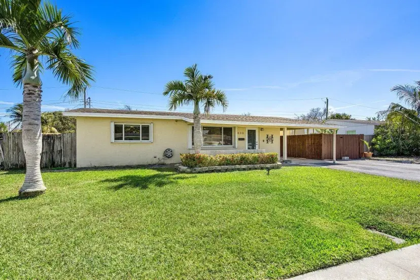 Picture of 430 SE 3Rd Place, Deerfield Beach FL 33441