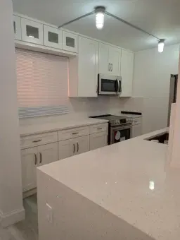 Picture of 930 SW 9Th Street Circle 102, Boca Raton, FL 33486