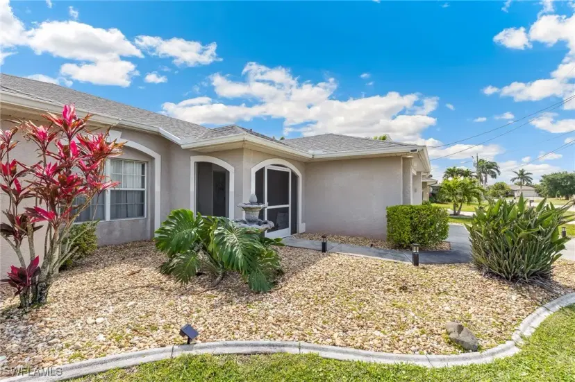 Picture of 2118 SW 50Th Ln, Cape Coral FL 33914