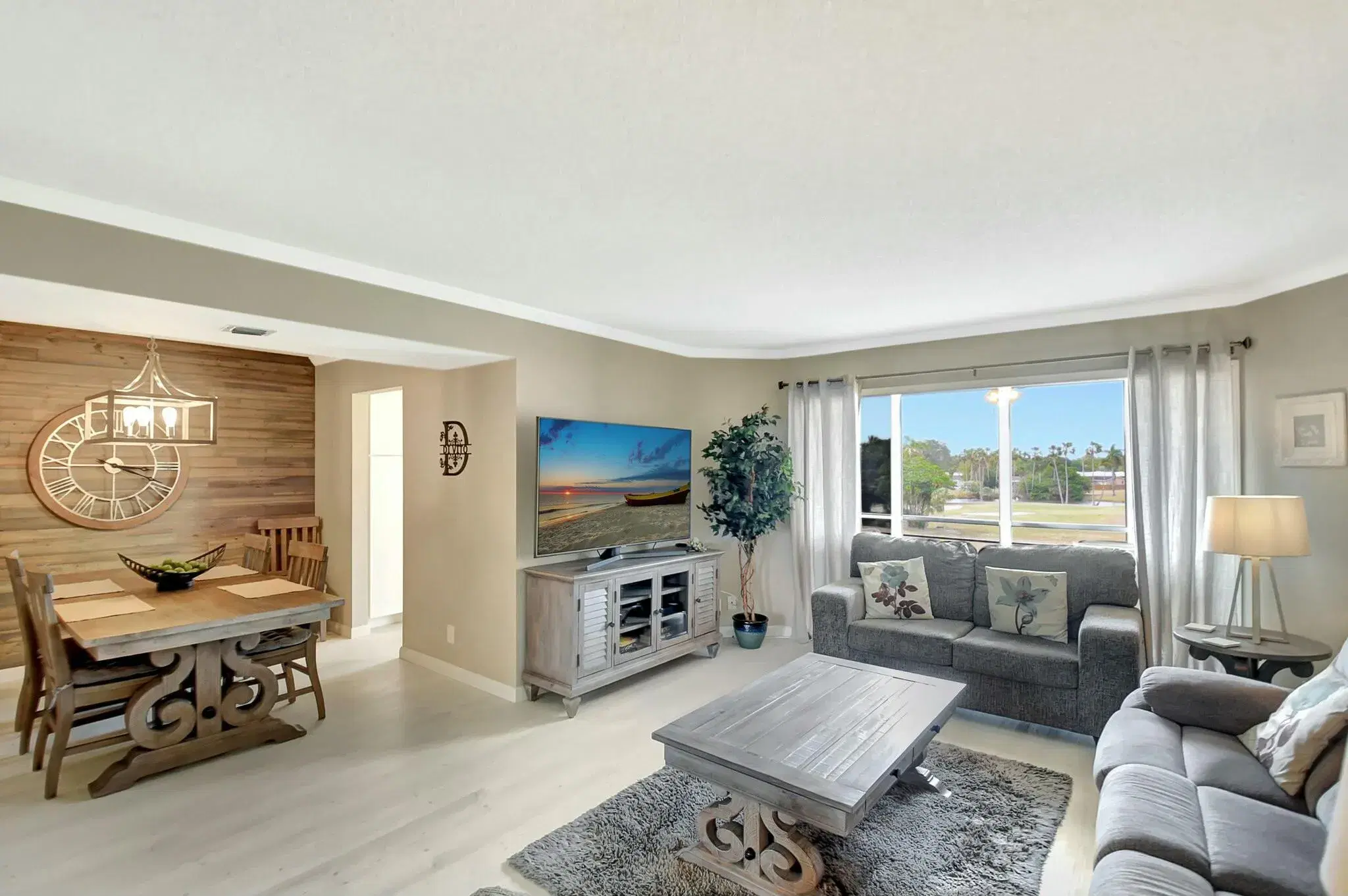 Picture of 3951 Via Poinciana 415, Lake Worth, FL 33467