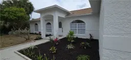 Picture of 431 18Th Ave Ne, Naples, FL 34120
