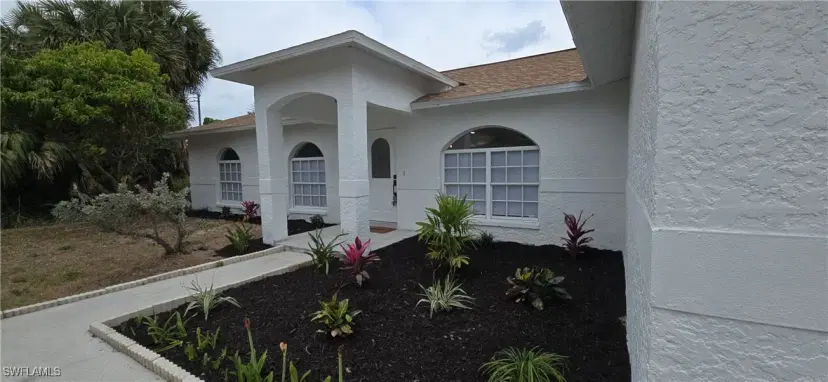 Picture of 431 18Th Ave Ne, Naples FL 34120