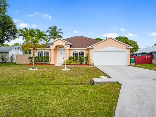 Picture of 2065 SE Camden Street, Port St Lucie FL 34952