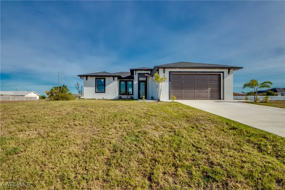 Picture of 911 NE 18Th Ter, Cape Coral, FL 33909