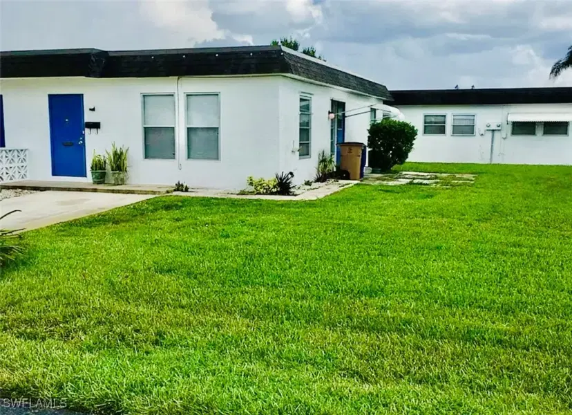 Picture of 55 Tangerine Ct, Lehigh Acres FL 33936