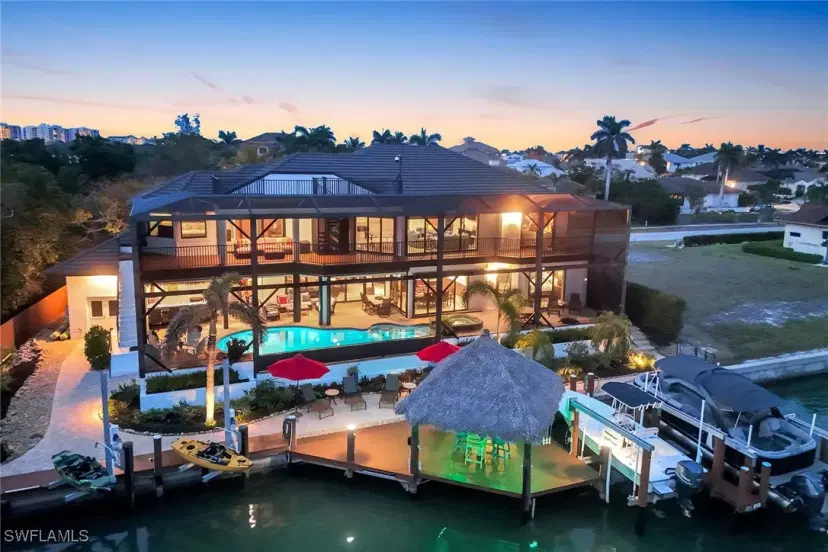 Picture of 685 Embassy Ct, Marco Island FL 34145