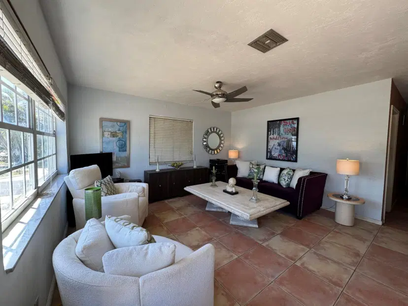 Picture of 477 SW 1St Street, Boca Raton FL 33432